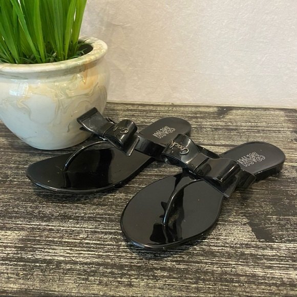 Coach Black Jelly Thong Flip Flop Sandal Summer Beach Pool Shoes 7 - Picture 1 of 7